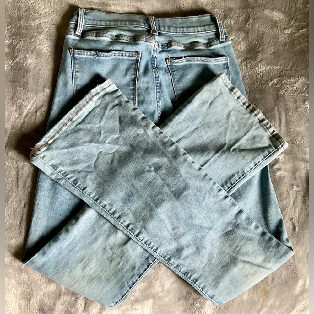 Classic Light Blue Women's Jeans